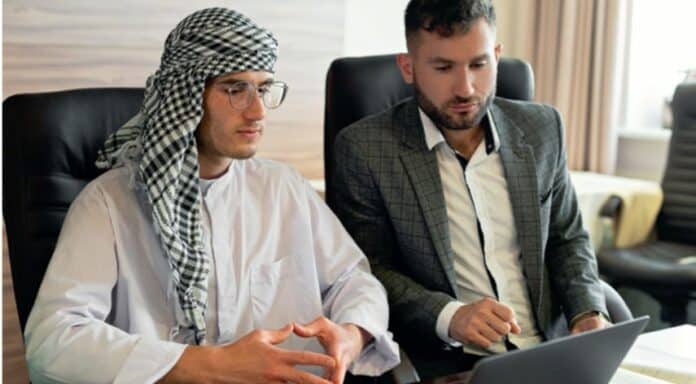 How to Learn Arabic for Business Professionals